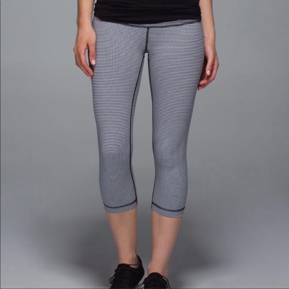 LULULEMON CROP WUNDER UNDER GINGHAM INKWELL DOT 4 TIGHT